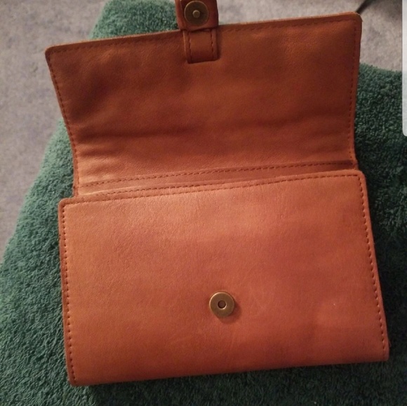 Patricia Nash Leather wallet - Picture 2 of 6